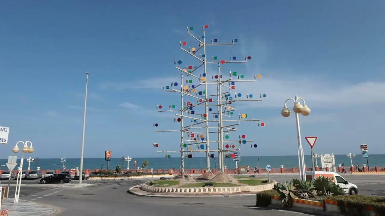 Mar Del Sur Apartamentos- Piscina Y Playa - Parking Gratis 베날마데나코스타 아파트